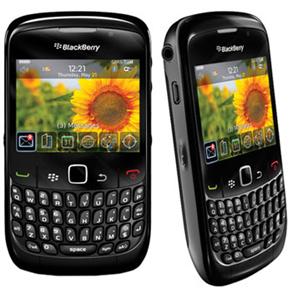 Smartphone Desbloqueado TIM Blackberry Curve 8520 Preto c / C&acirc;mera 2MP, MP3, Bluetooth, Wi - Fi e Cart&atilde;o 2GB - cod: 37531
