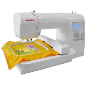 Máquina de Bordar Janome c/ 1 Agulha - MC200E