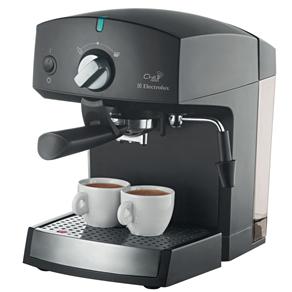 Cafeteira Expresso Electrolux Manual Chef Crema Preto - 15 Bar
